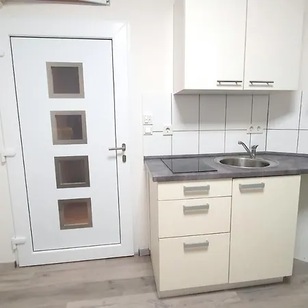 Апартаменты Neuburg Downtown Apartements